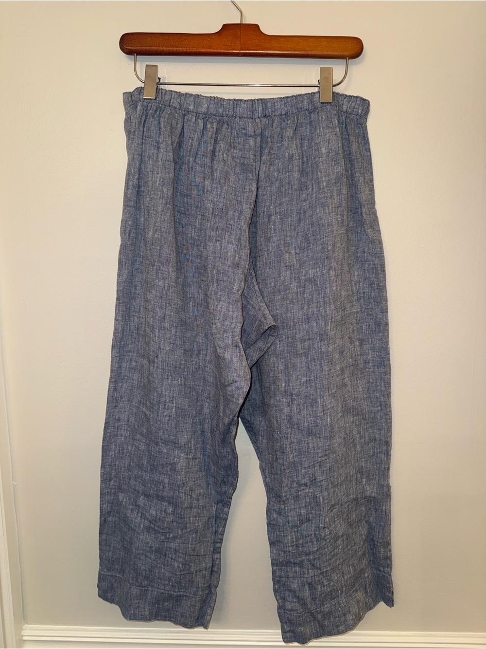 Bryn Walker Chambray Blue LINEN Pants size XS flat front Cropped